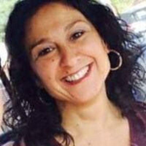 Meet your Posher, Lisa - Picture 1 of 1